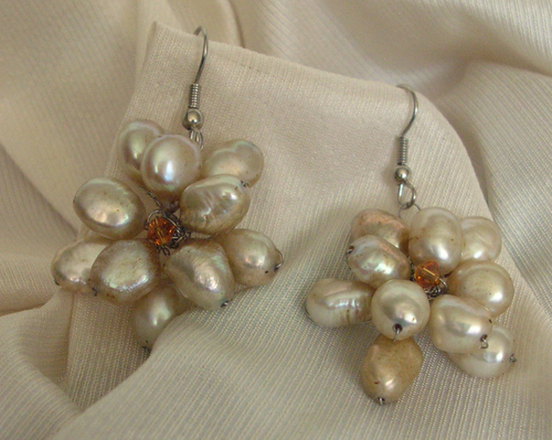 #31 pearl clusters