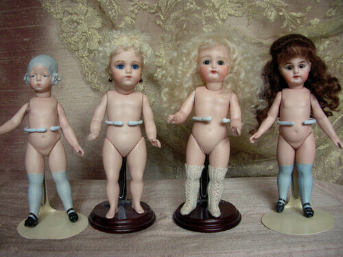 More Tiny Dolls